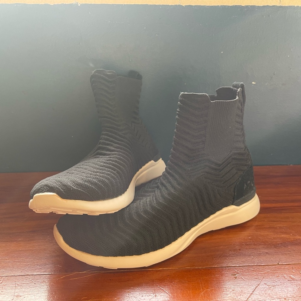 Athletic Propulsion Labs knit Chelsea sneaker